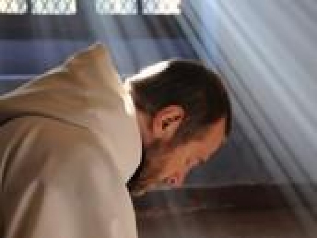 1289915039_16-11-hommes-dieux_1290607806.jpg