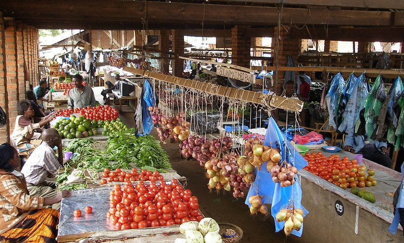 africanmarket.jpg
