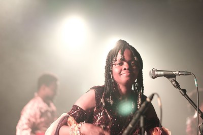 florenceadooni1.jpg